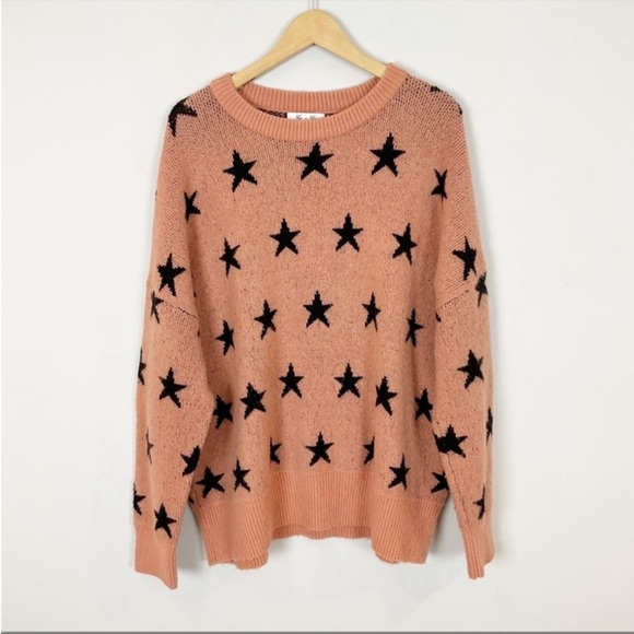 She + Sky Sweaters - Boutique Star Print Pullover Sweater